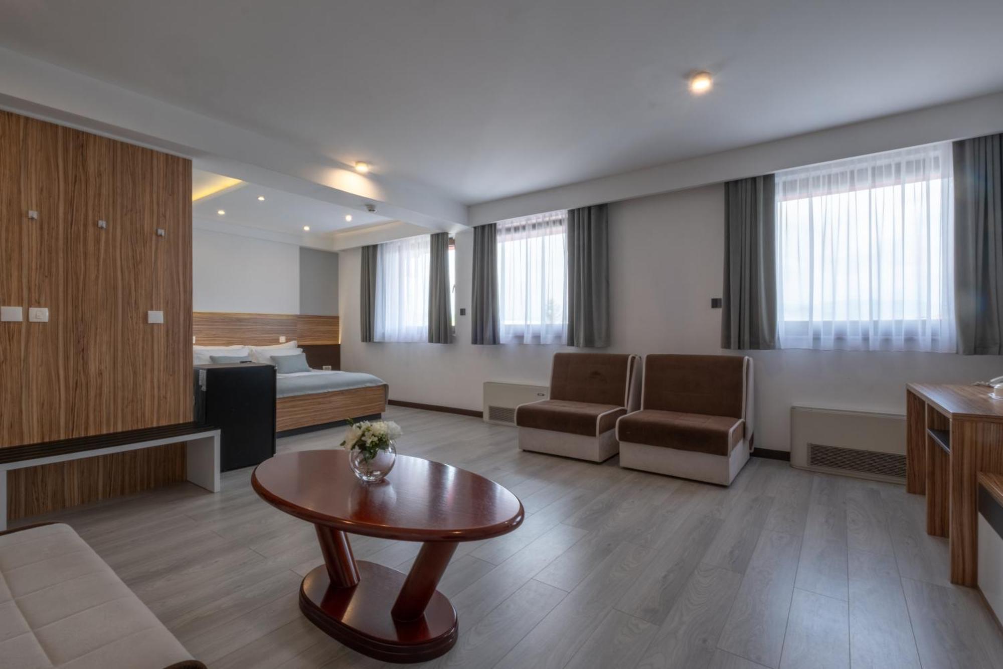 Hotel Bosna 1 Ilidža Екстериор снимка