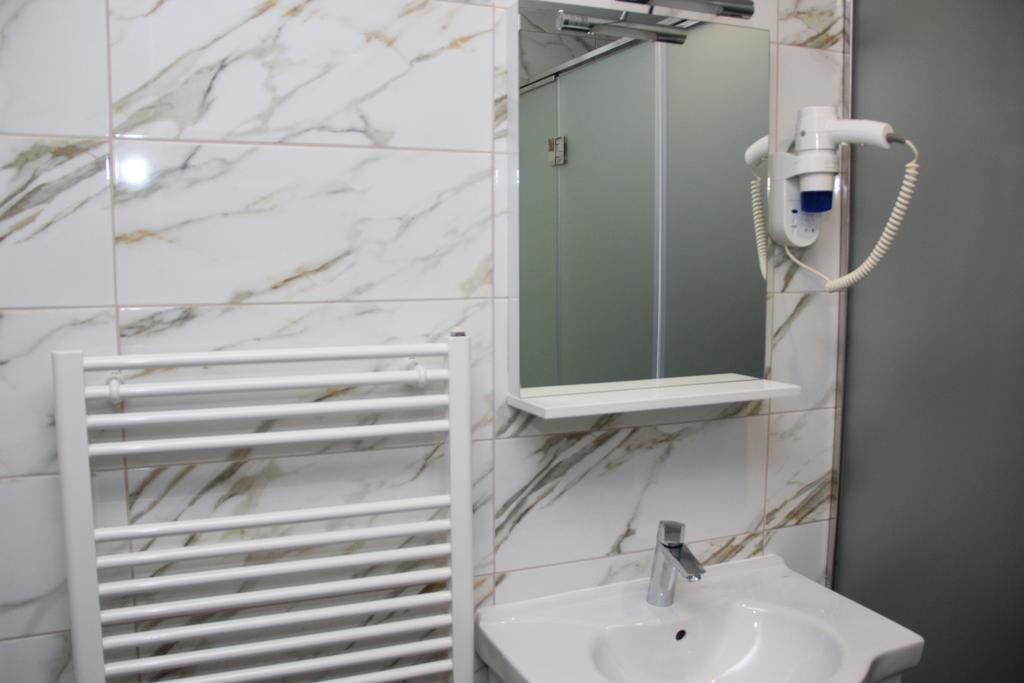Hotel Bosna 1 Ilidža Екстериор снимка